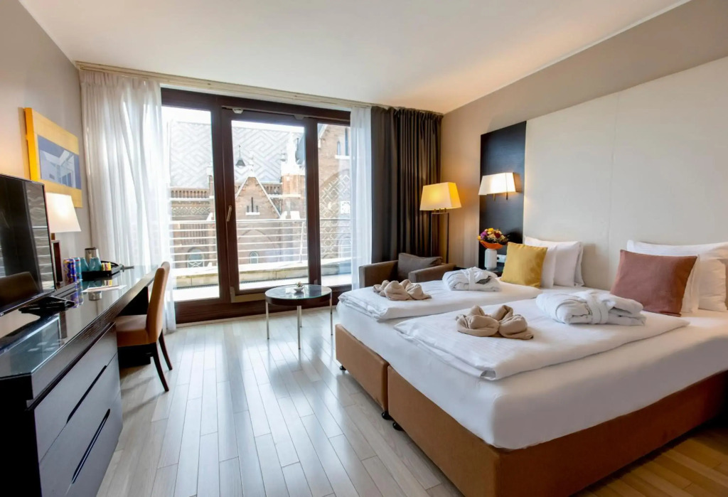 Lions Garden Hotel — фото 4