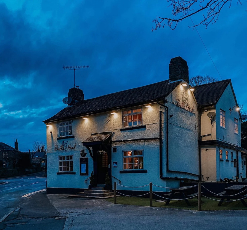 The Bulls Head Restaurant & Pub by null