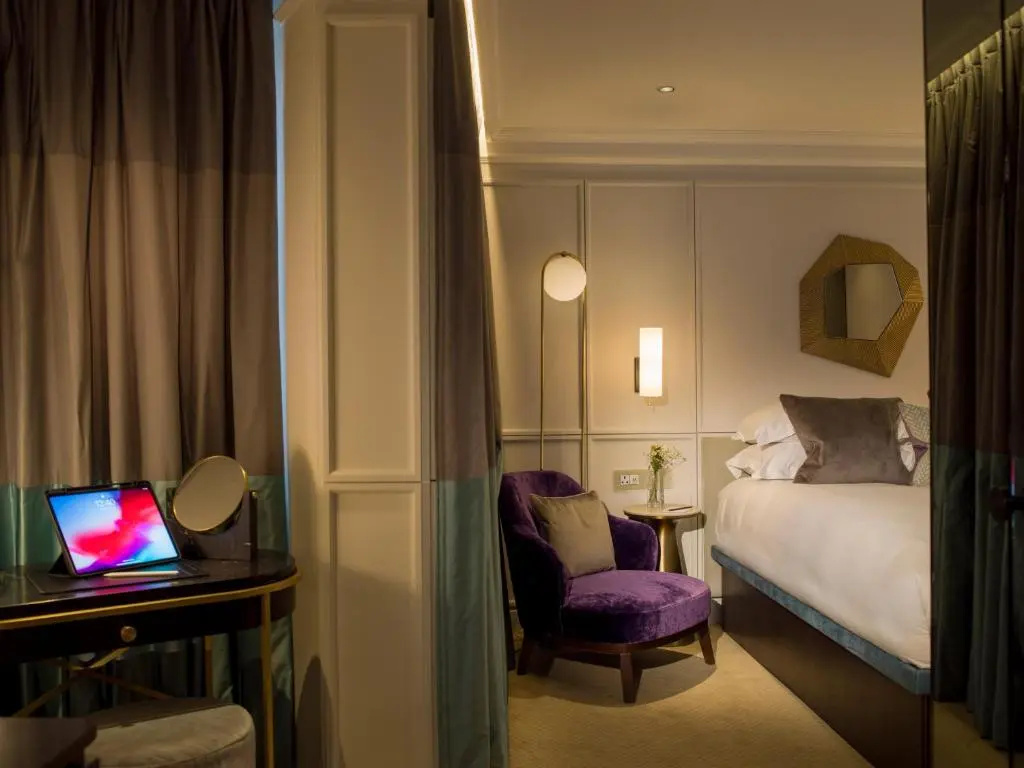 Superior Double room (full double bed)