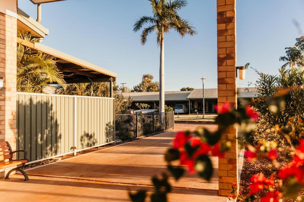 Abacus Motel