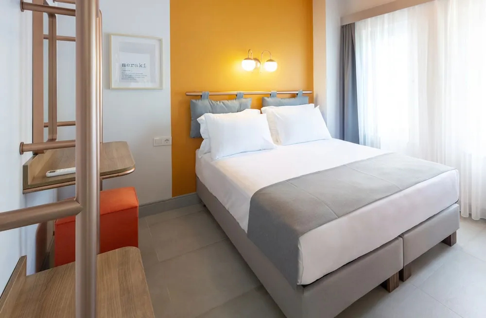 Economy room