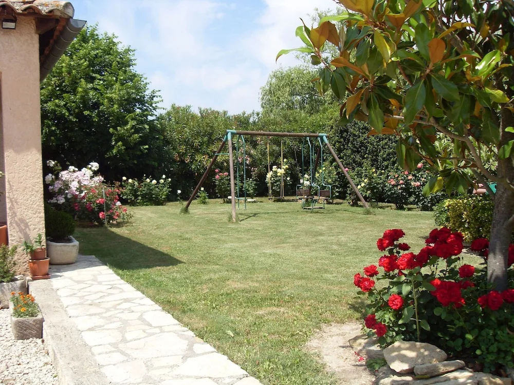 Villa, a True Paradise for the Children, With Private Swimming Pool and Large Grass Garden!
