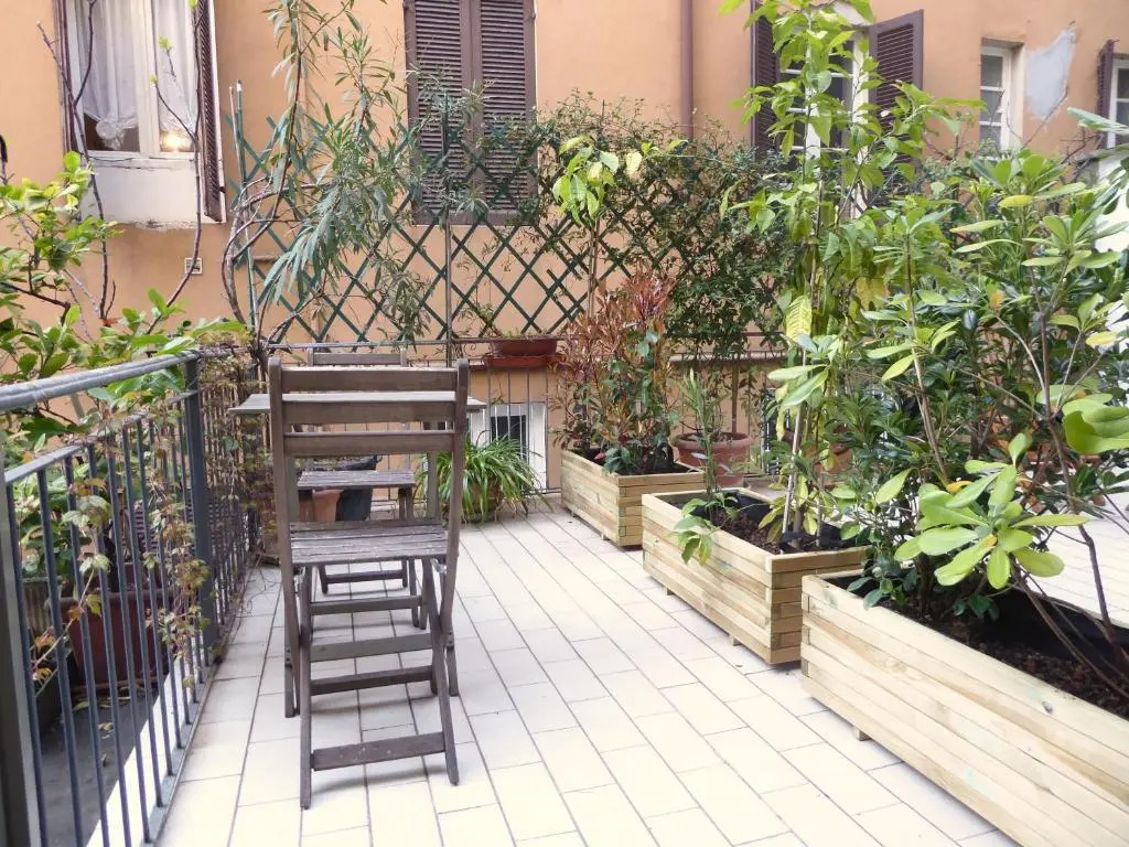 Standard Double room with balcony (full double bed)