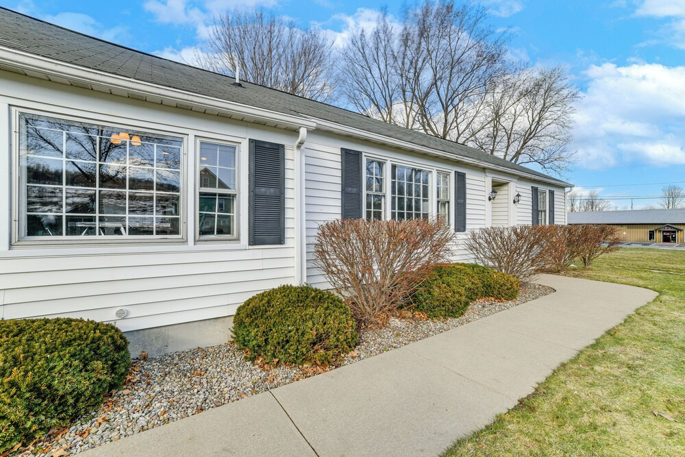2 Mi to Suny Cortland: Home Near Hiking & Golf!