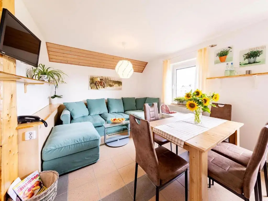 Apartment with garden view