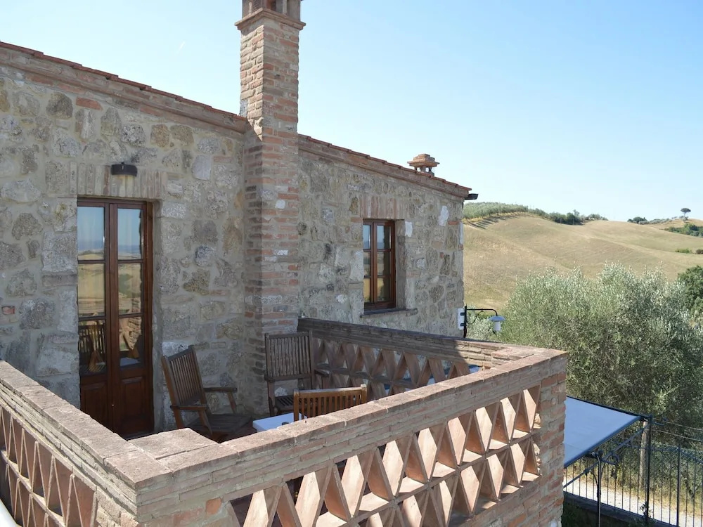 Relaxing Tuscan Getaway