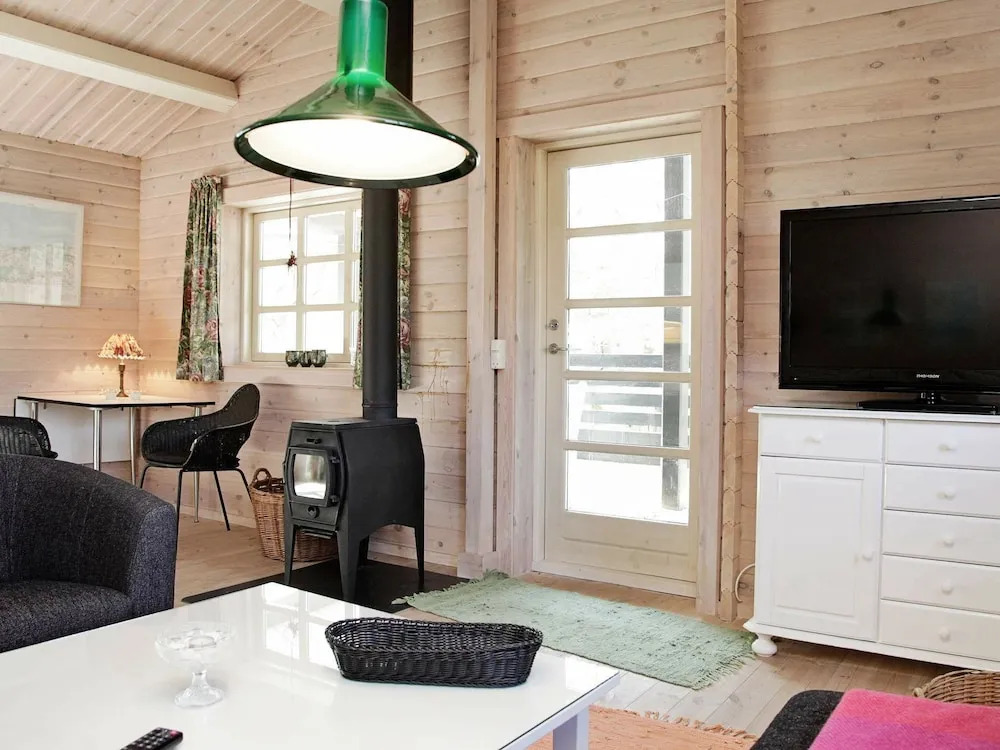 Cozy Holiday Home in Glesborg With Beach Nearby - фото 5