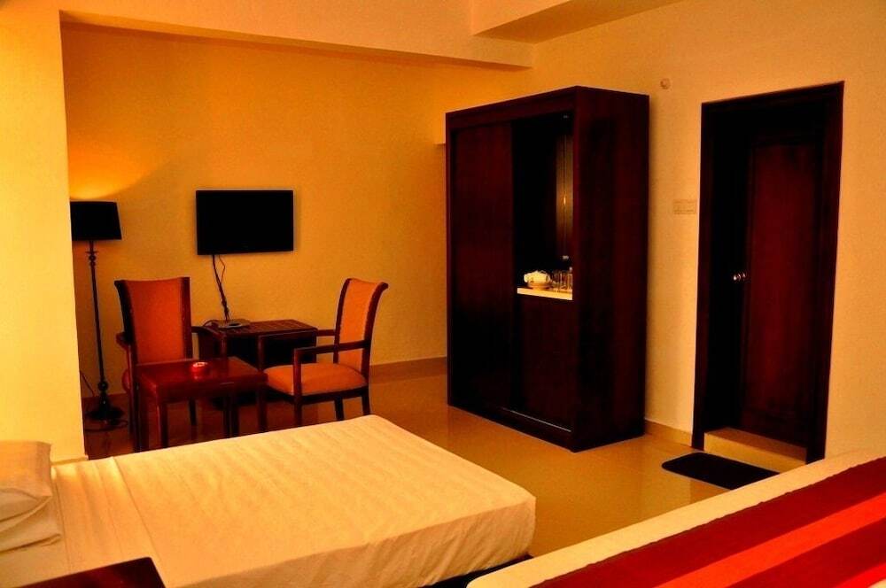 Sai Sea City Hotel