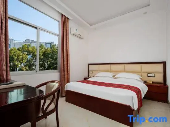 Standard room with view