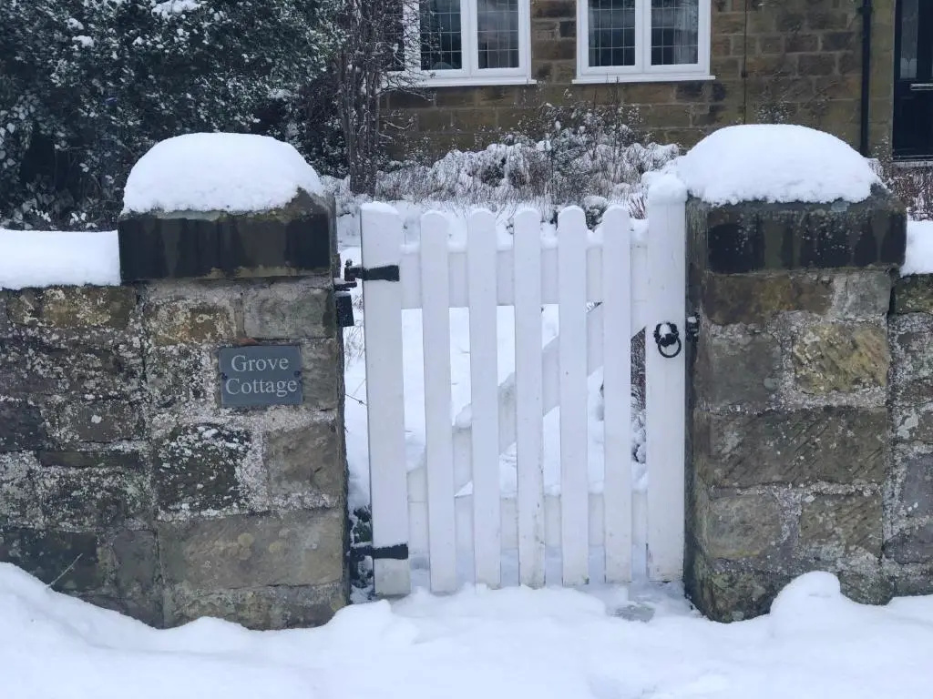 Scalby Grove Cottage