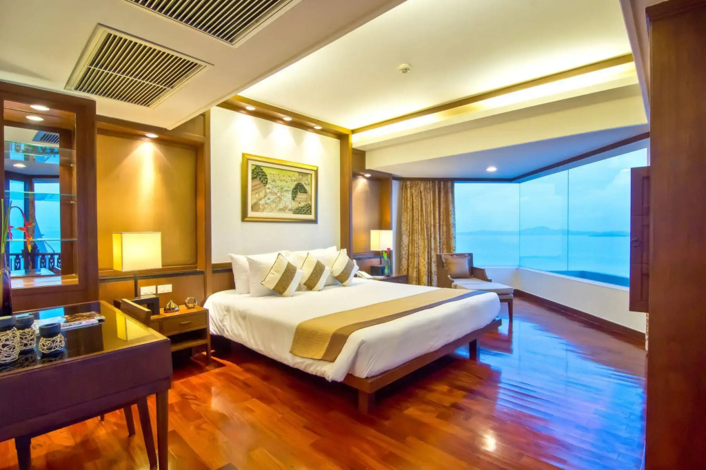 Royal Cliff Beach Hotel Pattaya - фото 38