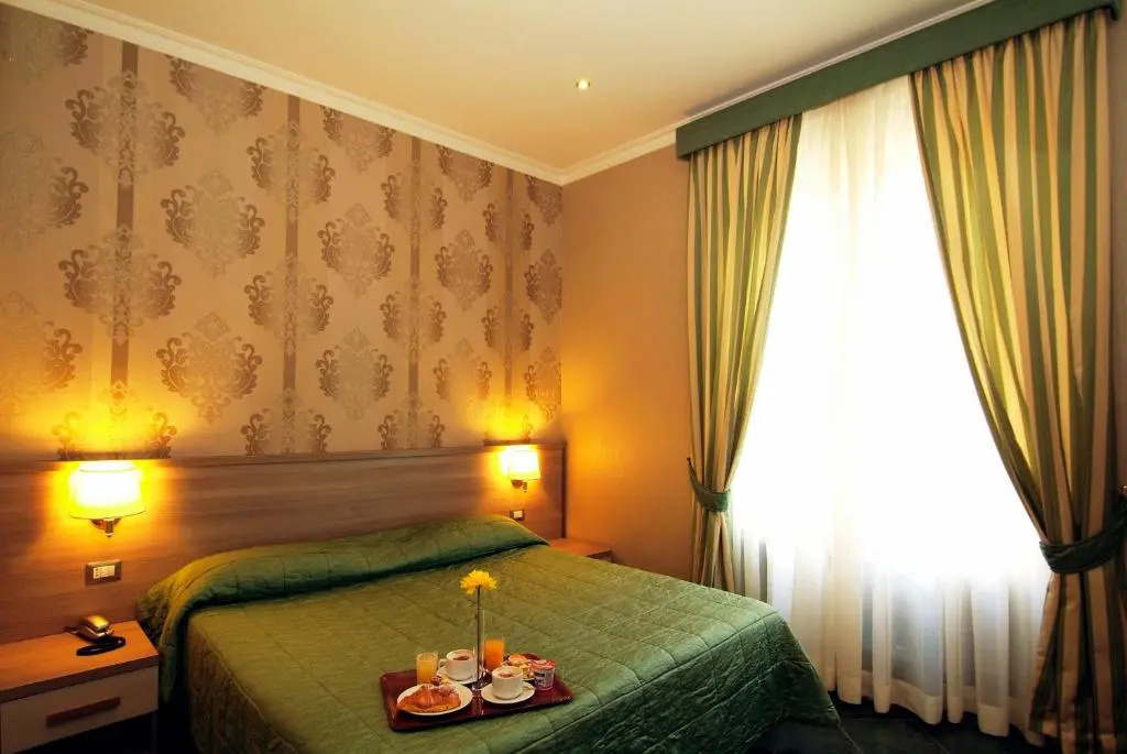 Standard Double room (full double bed)