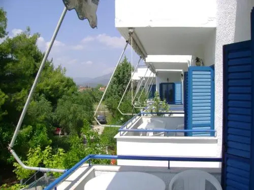 Balcony & Terrace