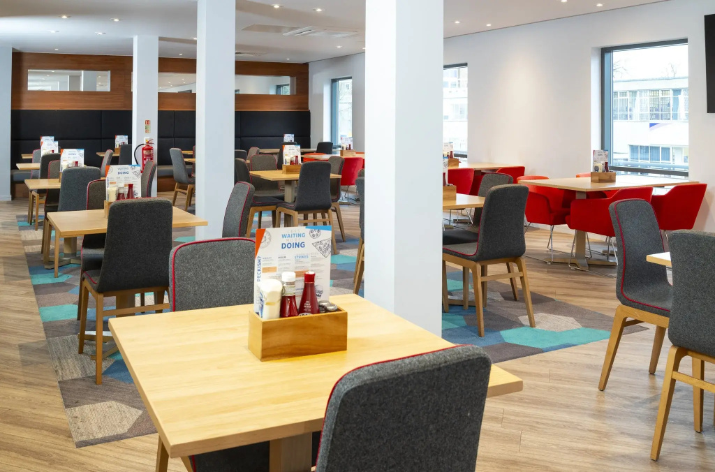 Holiday Inn Express Stevenage by IHG - Général