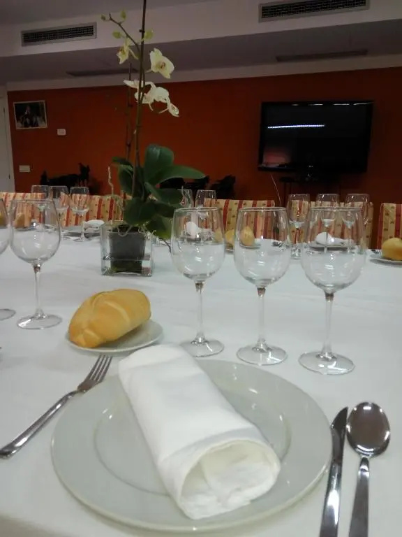 Food & Beverage