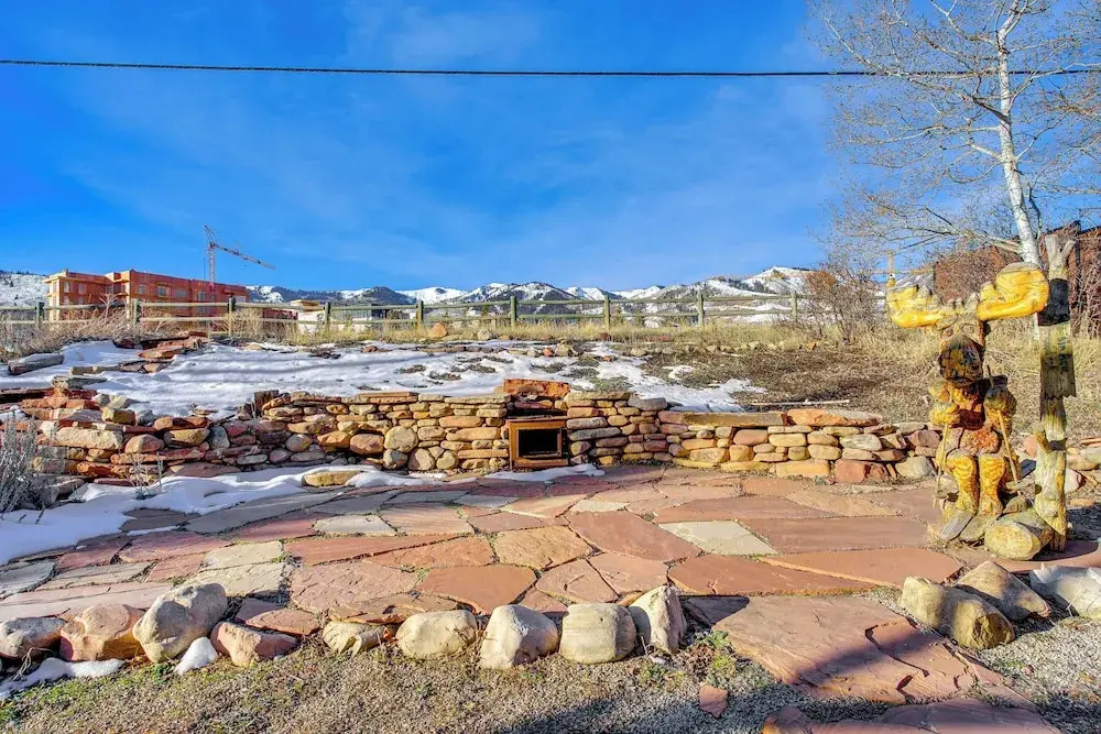Walk to Cabriolet Lift! 3,600-sq-ft Family Home