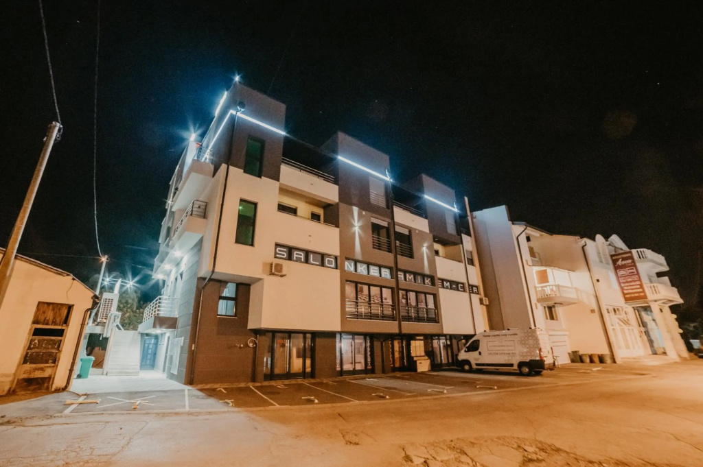 San-Mar Apartments