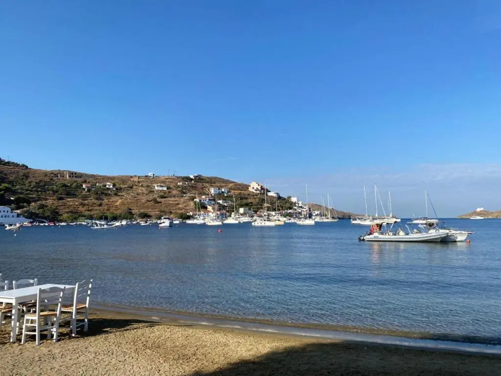 Charming two Bedroom Fisherman's House on Kea - фото 10