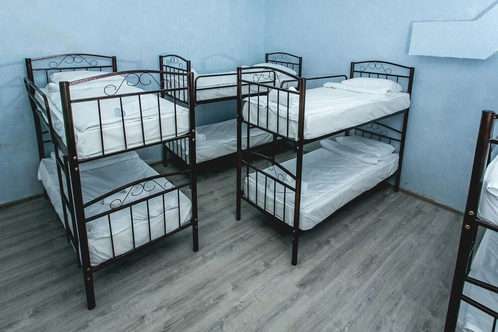 Кровать в общем номере (мужской номер) в Хостел Sherlock Homes Баку