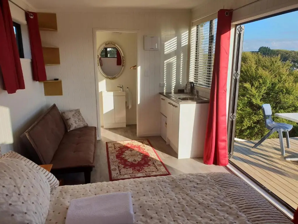 Studio with garden view
