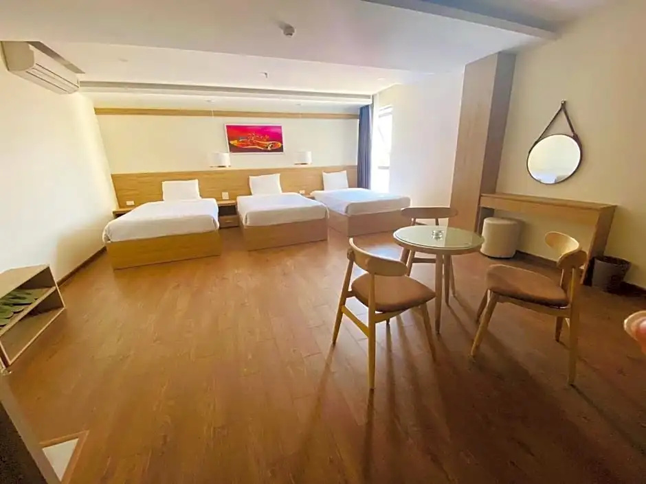 Superior Triple room
