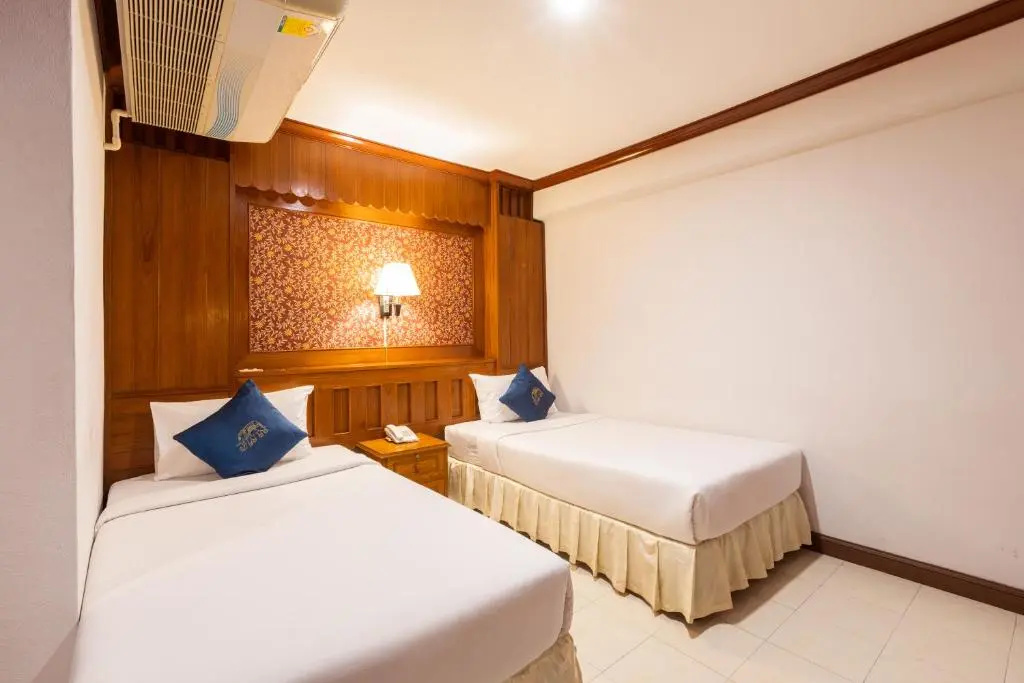 Standard Double room (twin beds)