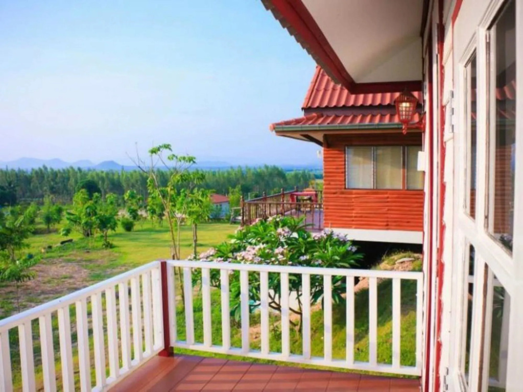 Balcony & Terrace