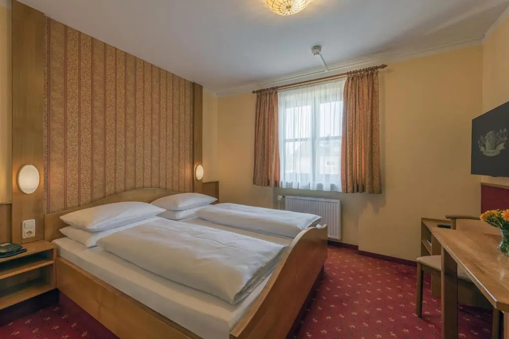 Hotel Schäfflerwirt - Chambres