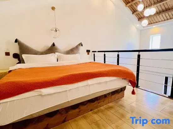 6 Bedrooms Standard room with courtyard view