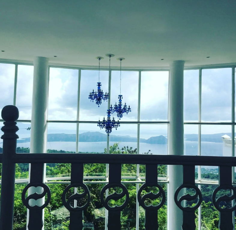 Costiera Fermiliana Tagaytay