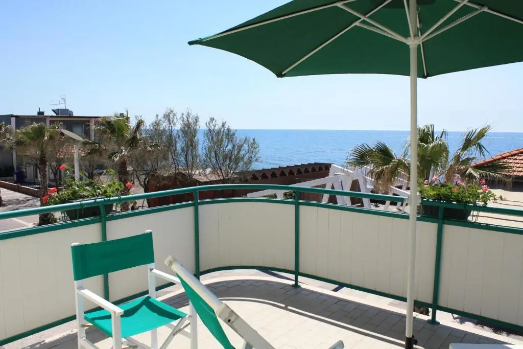 Standard Double room with balcony and with sea view (full double bed)