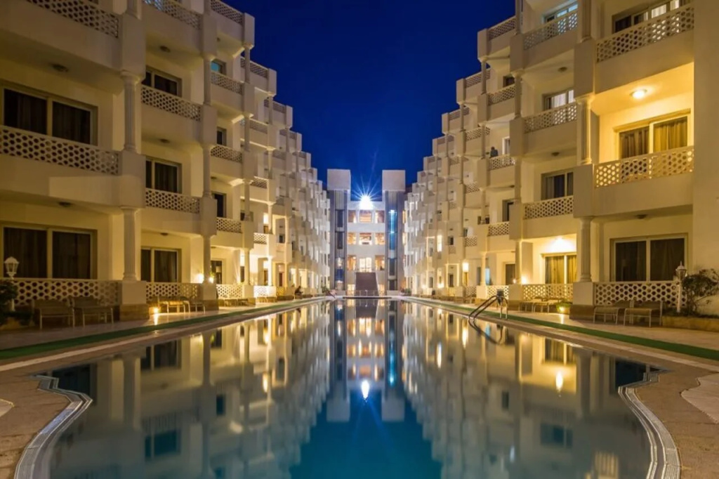 White Valley Palace — фото