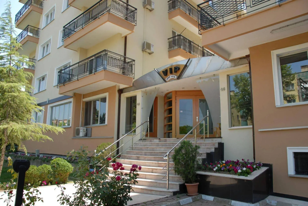 VIP Apart Hotel