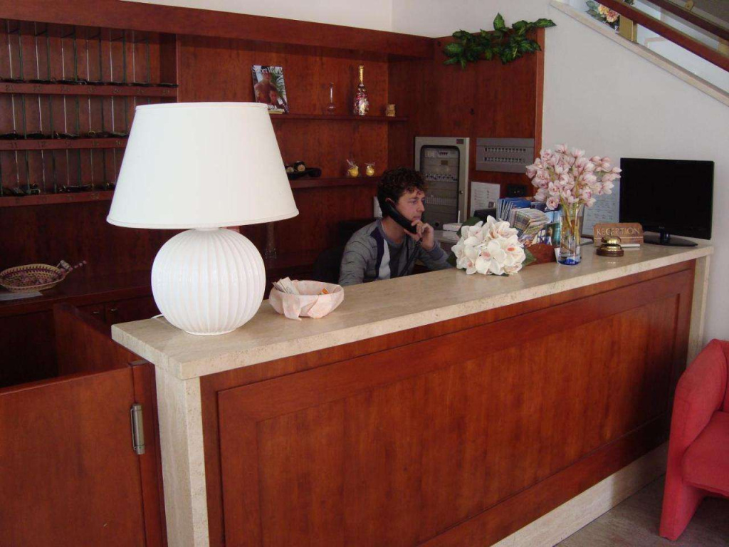 Hotel photo 9