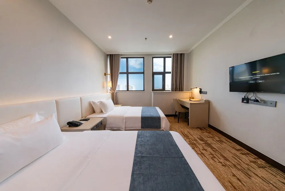 Legend Hotel and Resort
