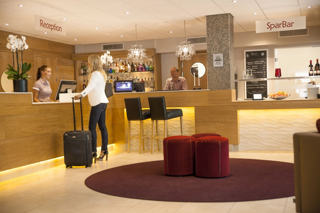 Spar Hotel Gårda - Général