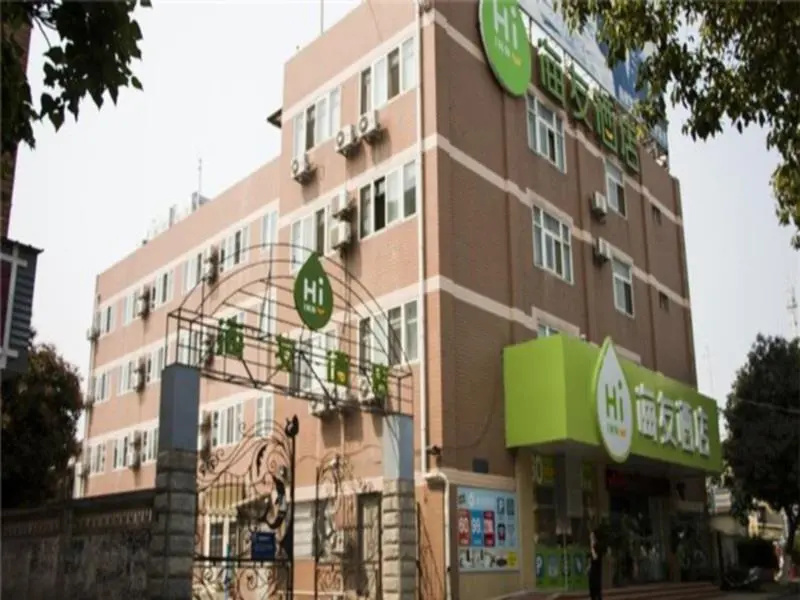 Hotel photo 1