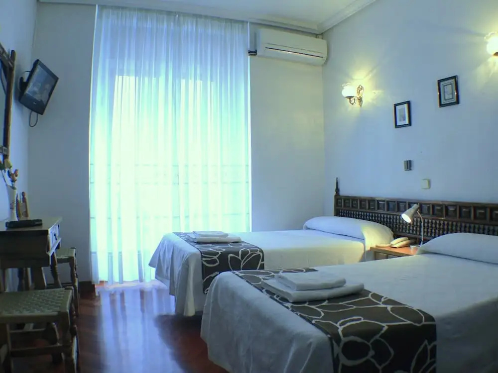 Standard Double room with balcony and with city view (full double bed)