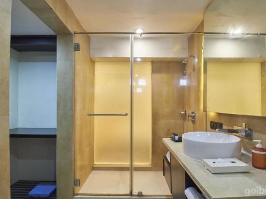 Kyriad Prestige Calangute Goa
