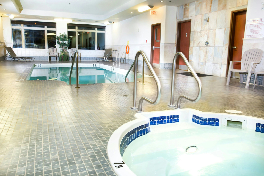 Holiday Inn Hotel & Suites West Edmonton by IHG - Général