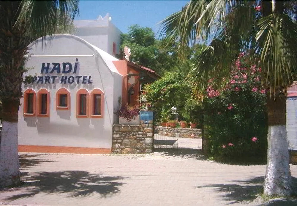 Hadi Apartments
