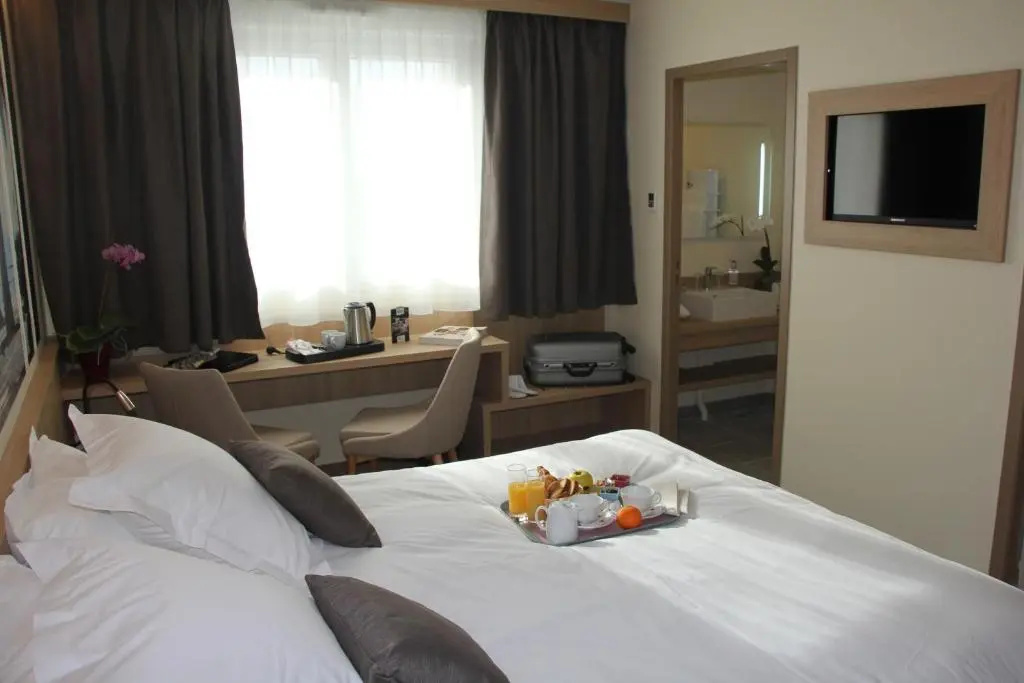 Brit Hotel Montargis - Chambres