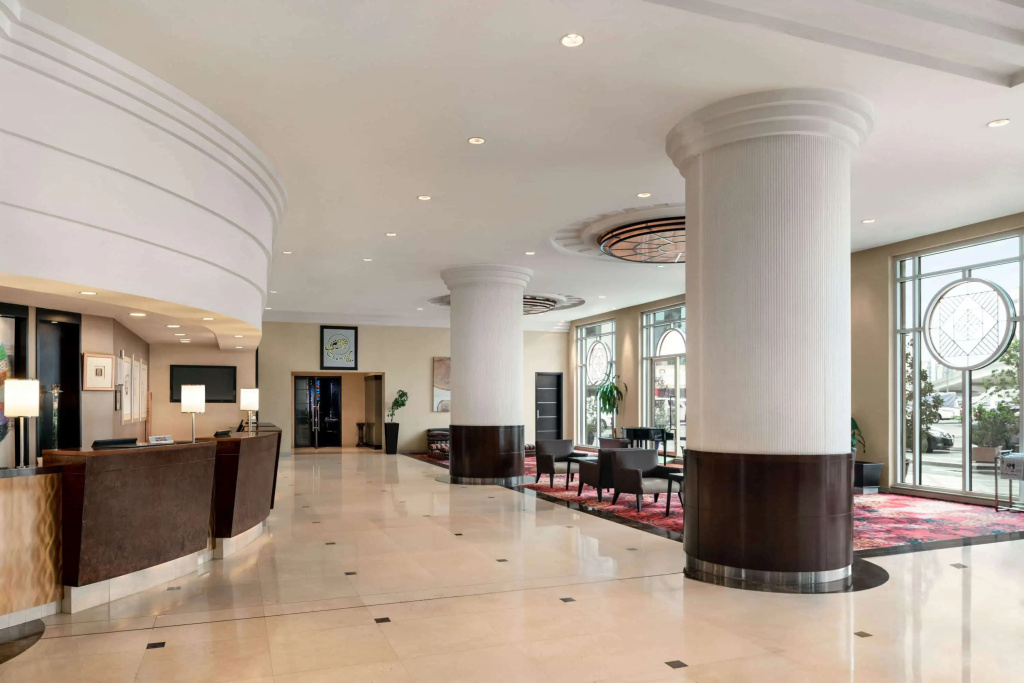 Ramada Plaza by Wyndham Dubai Deira 24