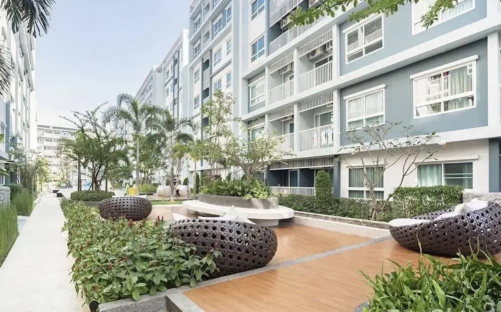 The Trust Huahin Condo Pool View by Dome