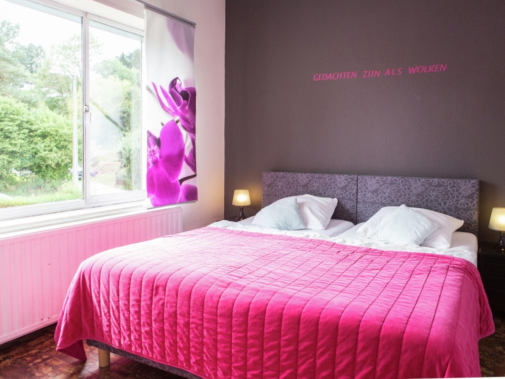 Spacious Villa with bubble bath and Sauna in Ardennes