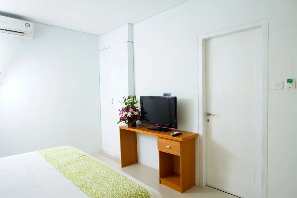 Отель Apple Villa and Apartment в Керобокане