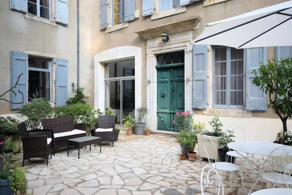 Maison De L'Aguze
