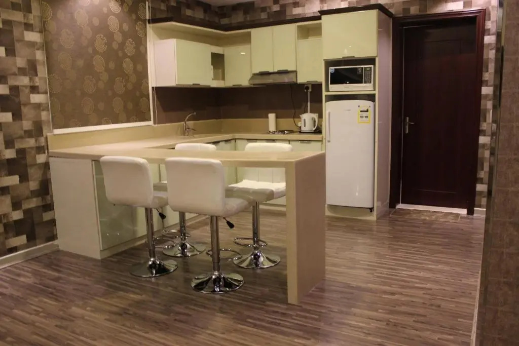 Deluxe Double Suite (full double bed)