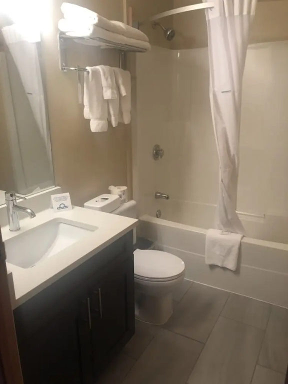 2 Bedrooms Double Apartment (full double bed)