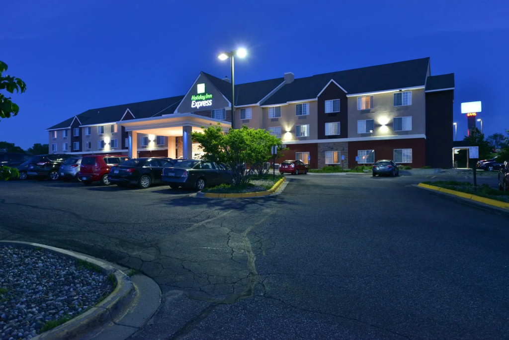 Holiday Inn Express St Paul S - Inver Grove Hgts by IHG